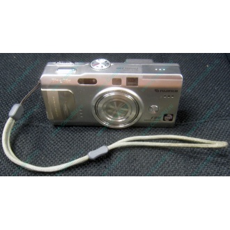 Фотоаппарат Fujifilm FinePix F810 (без зарядного устройства) - Тула